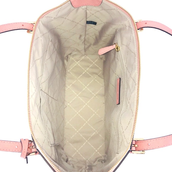 Michael Kors Large Ciara Tote Wallet Set - Picture 6 of 8